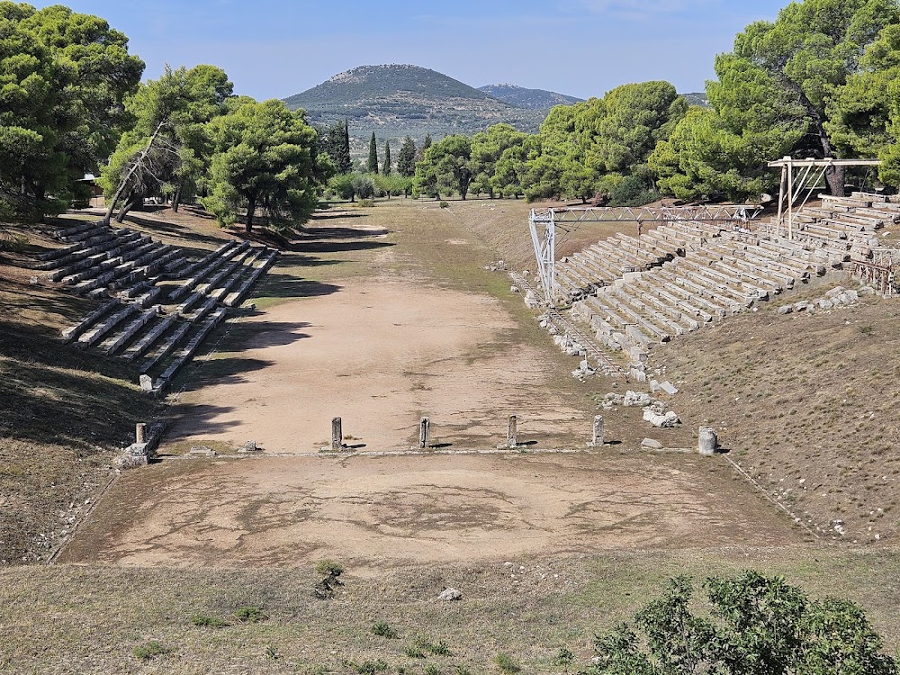 Der ultimative Roadtrip durch den Peloponnes: Von Patras nach Leonidi - 